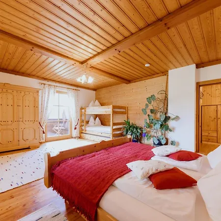 Bio-Bauernhof Auernig Villa Obervellach Buitenkant foto